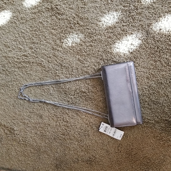 INC womens metallic pewter/silver crossbody clutch with silver chain strap - Picture 1 of 8